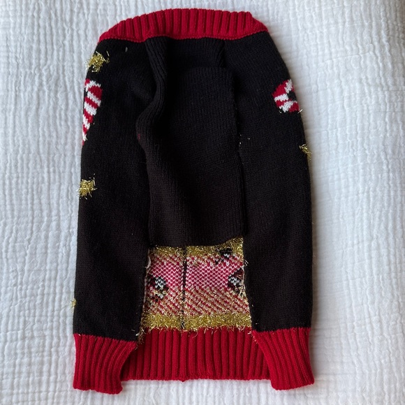 NWT Holiday Dog Sweater - Black and Red Sz M - Picture 2 of 7